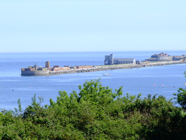 Portland Breakwater entrance